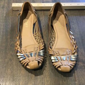 Woven slip on by report “Yannick”  size 6.5